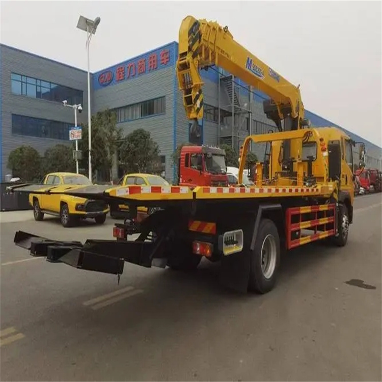 玉屏附近小随车吊出租电话，轻松解决搬运烦恼