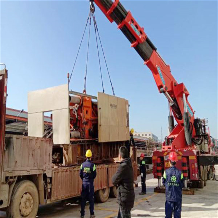 玉屏折臂随车吊出租